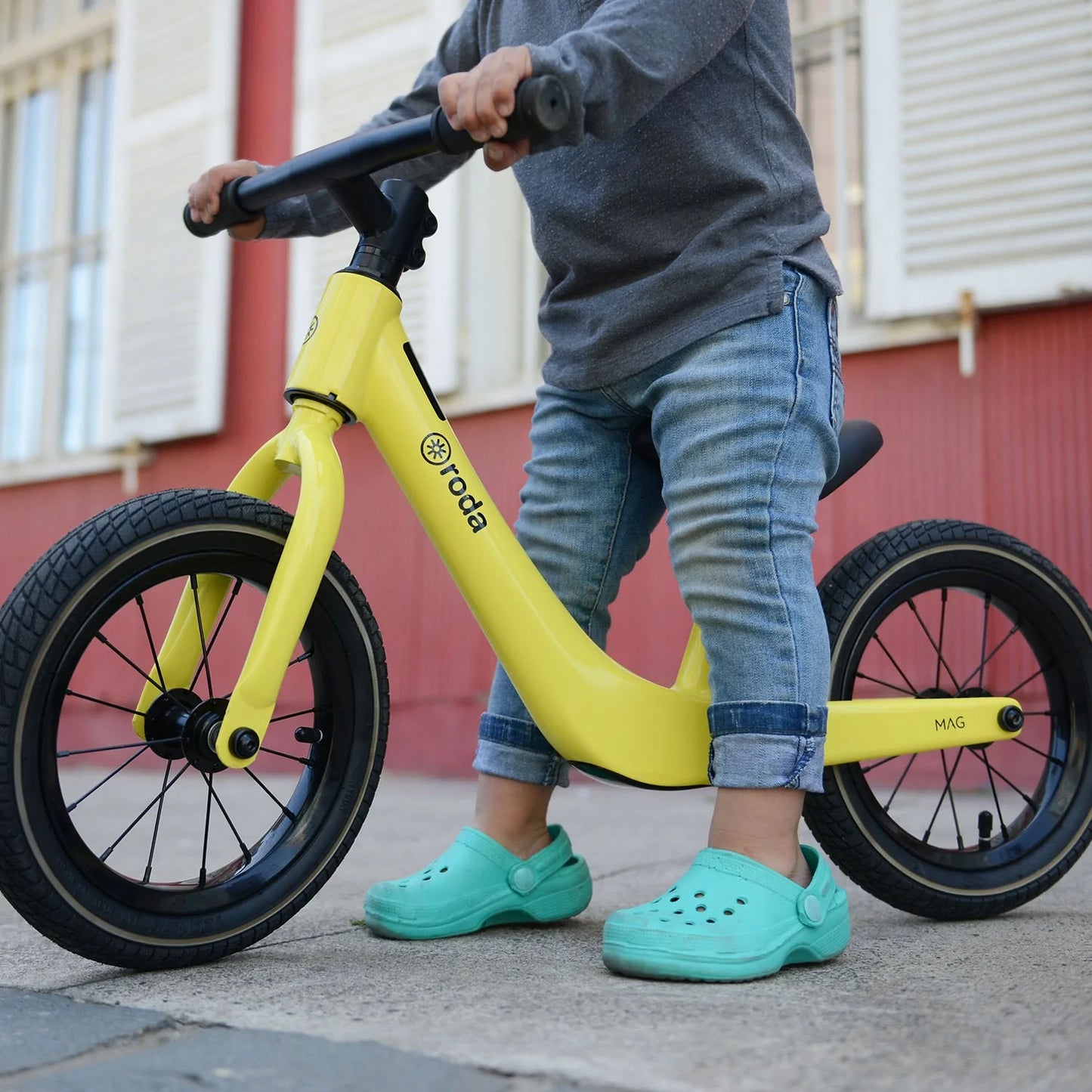 MAG 12' YELLOW | Det. en producto y caja