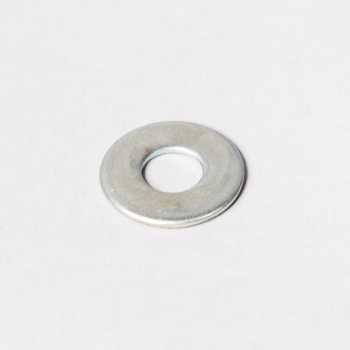 1687 GOLILLA METALICA PLATA 12X1X8 PLATA
