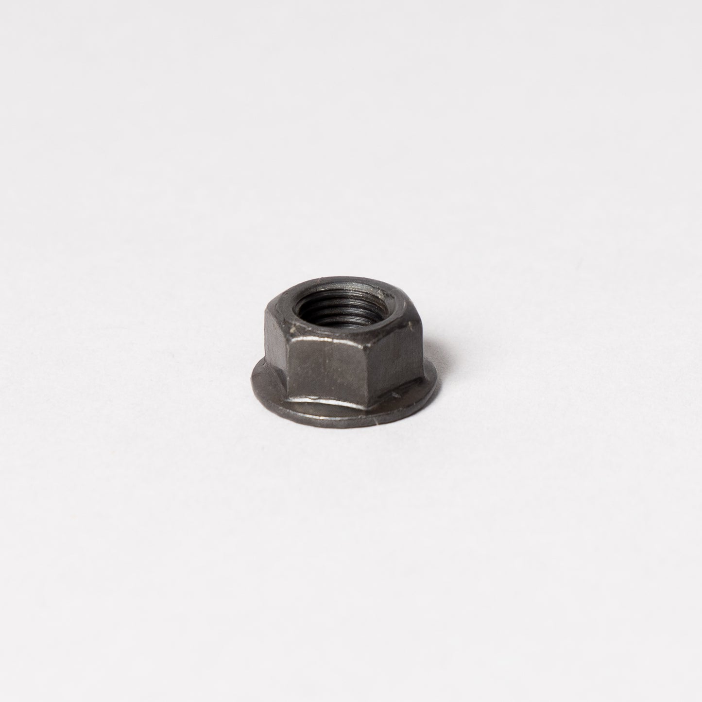 1689 TUERCA N15 10MM NEGRO