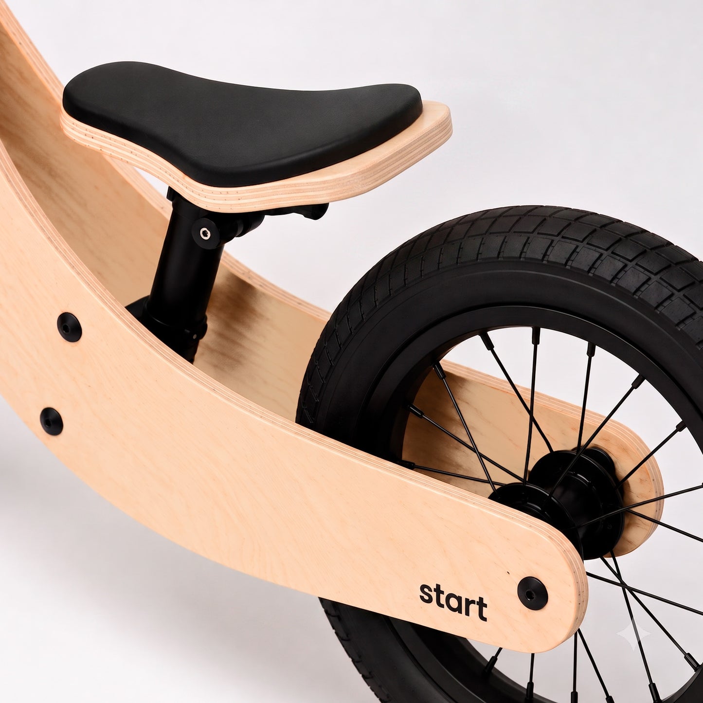 Bicicleta de equilibrio de madera para niños Roda Start Black